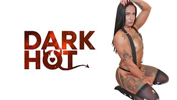 play XXX-Pornofilm mit xxx-Schauspielerin bei sehr sinnlichem xxx mit ihrem Partner