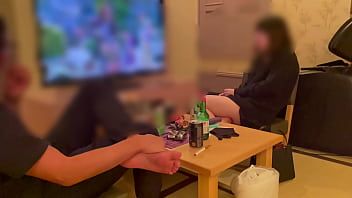 play Sensible Frauen haben Sex mit demselben Partner