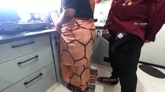 play Bulldick sacudiéndose frente a la caliente criada bengalí Aashni Mondal