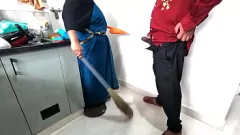 play Betrapt: Andhra Maid Sridevi kan Bulldick's pornomegapower niet weerstaan!